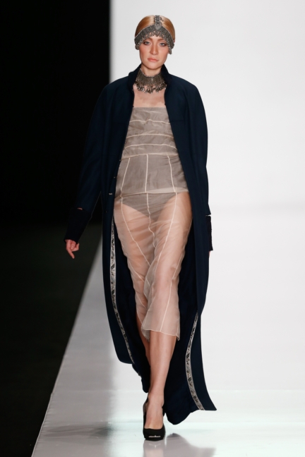 ss-2014_mercedes-benz-fashion-week-russia_ru_best-collections-of-bhsad_44026