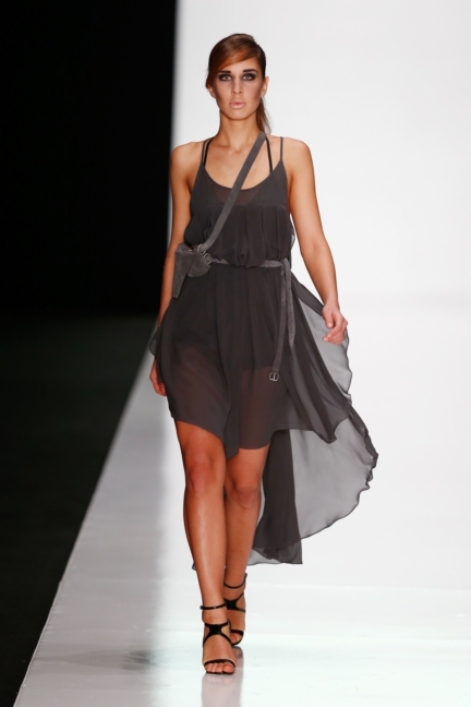 ss-2014_mercedes-benz-fashion-week-russia_ru_best-collections-of-bhsad_44042