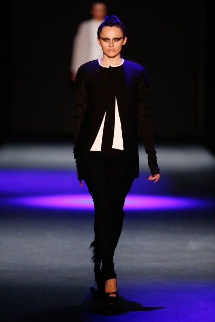 ss-2014_mercedes-benz-fashion-week-russia_ru_the-muscovites-by-masha-kravtsova_44608