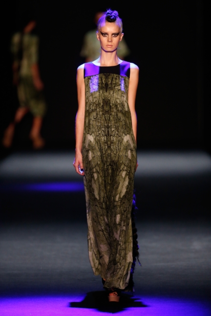 ss-2014_mercedes-benz-fashion-week-russia_ru_the-muscovites-by-masha-kravtsova_44621