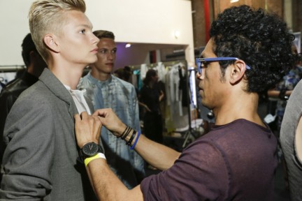 mevan-kaluarachchi-mercedes-benz-fashion-week-amsterdam-spring-summer-2015-backstage-41