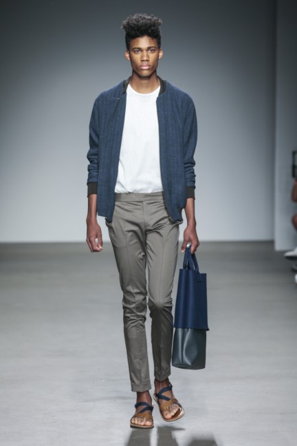 mevan-kaluaruchchi-mercedes-benz-fashion-week-amsterdam-spring-summer-2015-runway-10