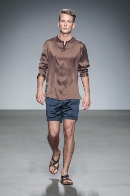 mevan-kaluaruchchi-mercedes-benz-fashion-week-amsterdam-spring-summer-2015-runway-17