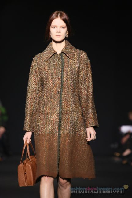 alberta-ferretti-milan-fashion-week-autumn-winter-2014-00124