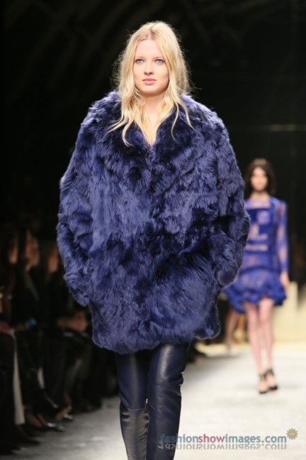 bluemarine-milan-fashion-week-autumn-winter-2014-00033