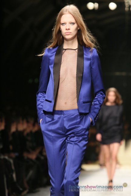 bluemarine-milan-fashion-week-autumn-winter-2014-00134