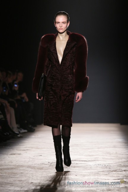 francesco-scognamiglio-milan-fashion-week-autumn-winter-2014-00001