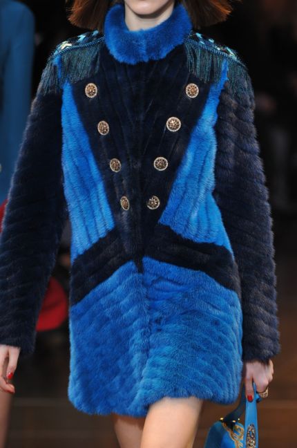 versace-details-milan-fashion-week-autumn-winter-2014-00020