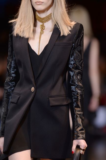 versace-details-milan-fashion-week-autumn-winter-2014-00053