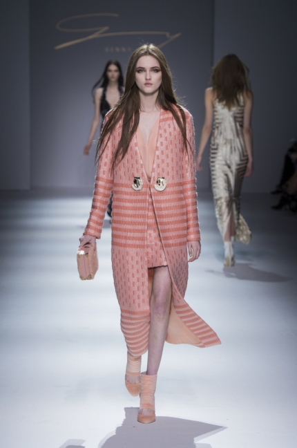 milan-fashion-week-genny-autumn-winter-2015-2016-runway-28