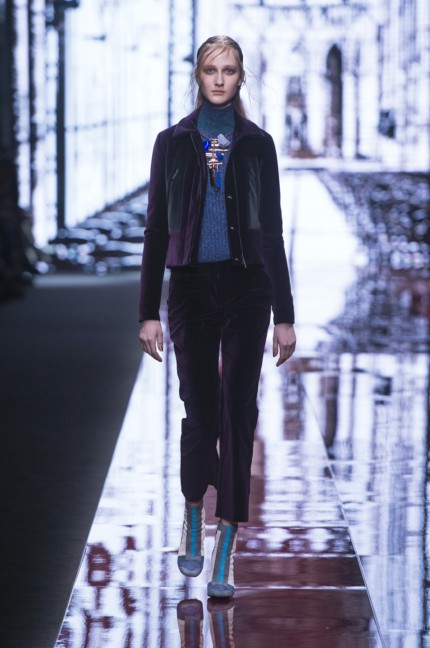 just-cavalli-milan-fashion-week-autumn-winter-2015-3