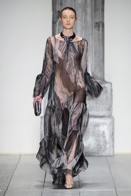 laura-biagiotti-milan-fashion-week-autumn-winter-2015-runway-12