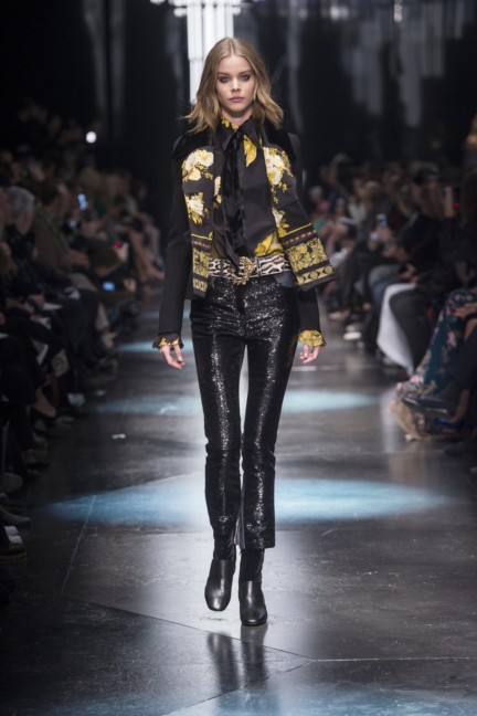 roberto-cavalli-milan-fashion-week-autumn-winter-2015-14