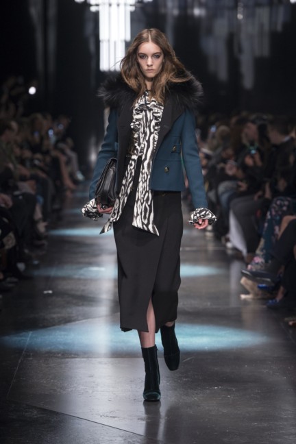 roberto-cavalli-milan-fashion-week-autumn-winter-2015-2