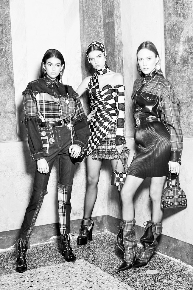 180223_versace_fashion-show_fw18_backstage_0076-2