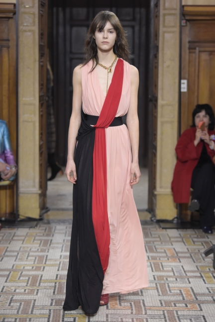 vionnet-milan-fashion-week-autumn-winter-17-19