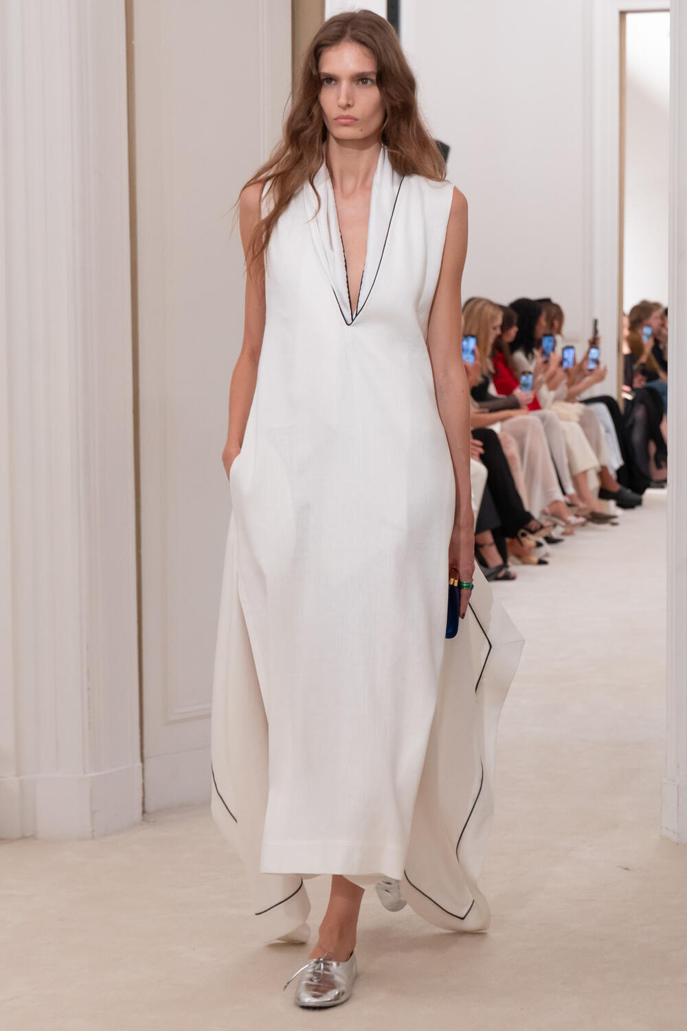 milan-alberta-ferretti-ss-26-1-14