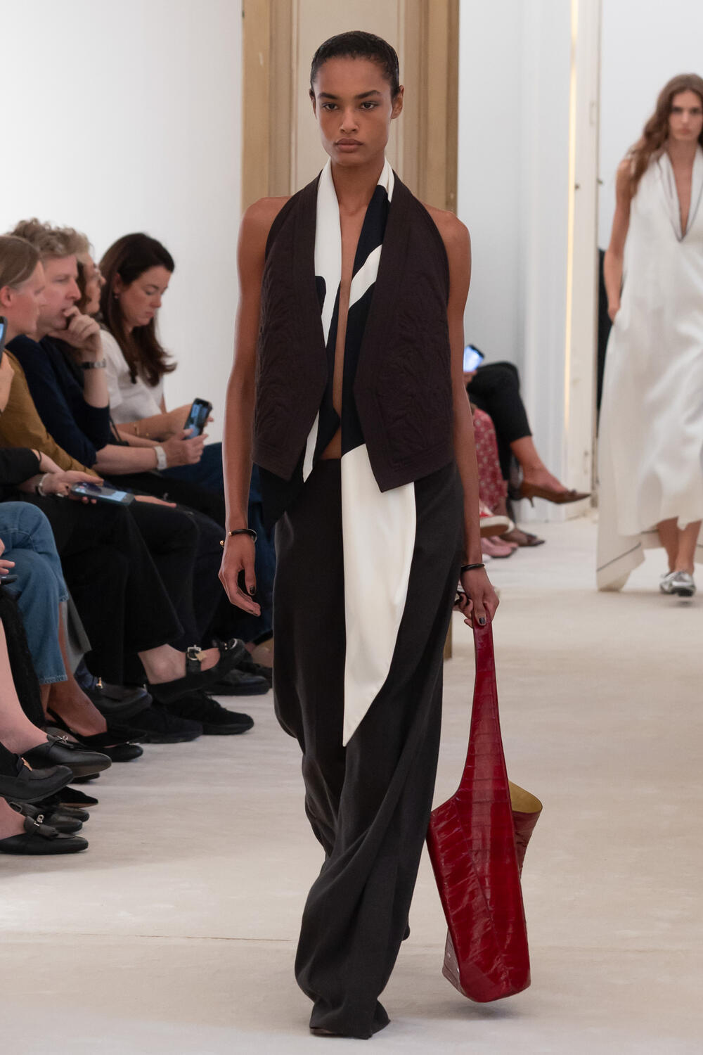 milan-alberta-ferretti-ss-26-1-23