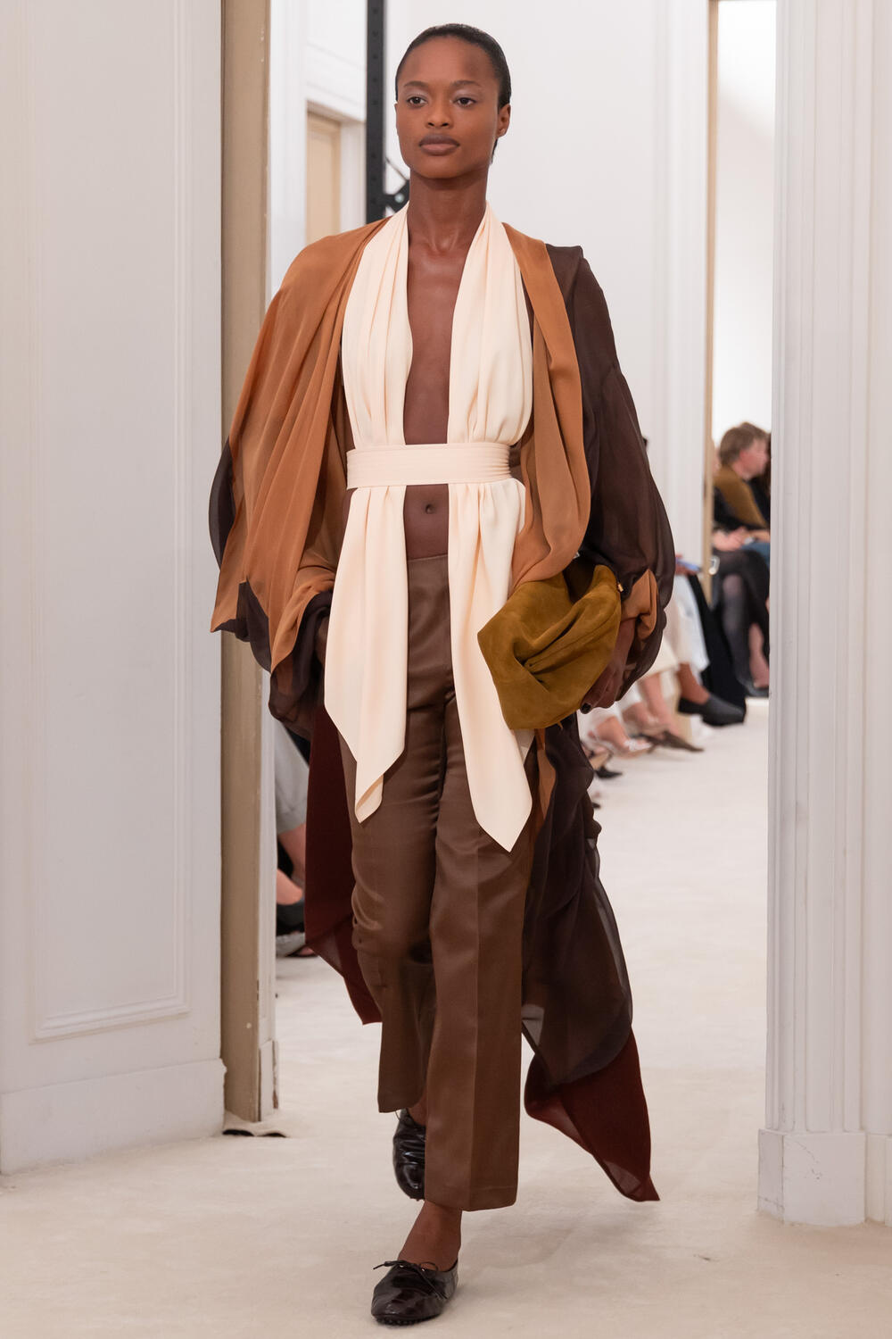 milan-alberta-ferretti-ss-26-1-26