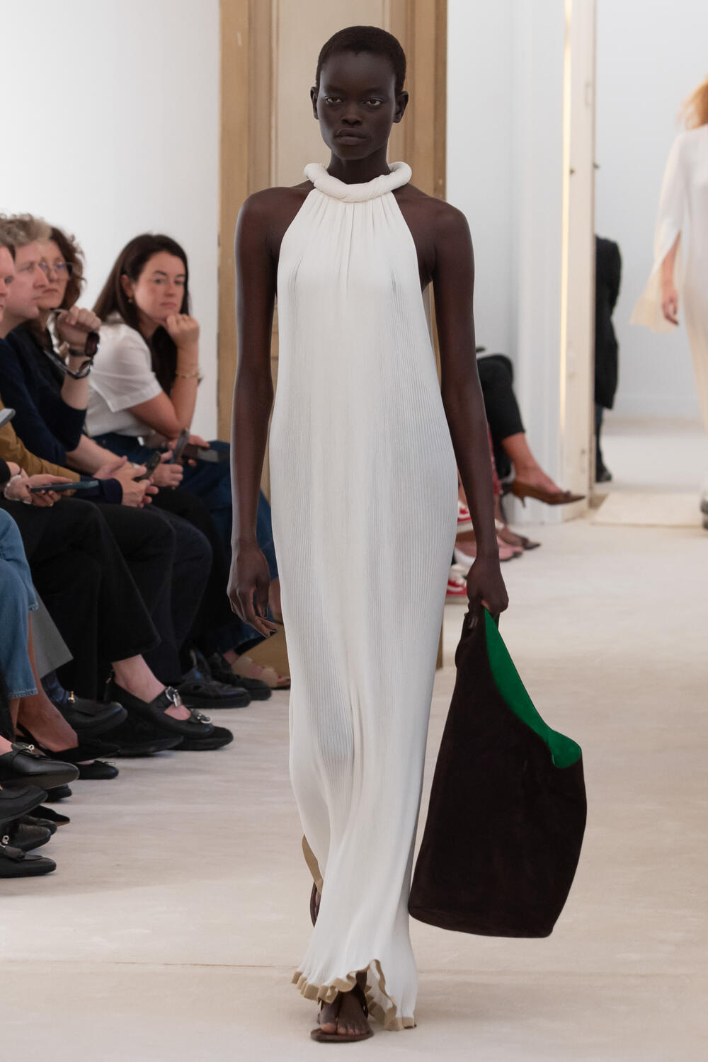 milan-alberta-ferretti-ss-26-1-5