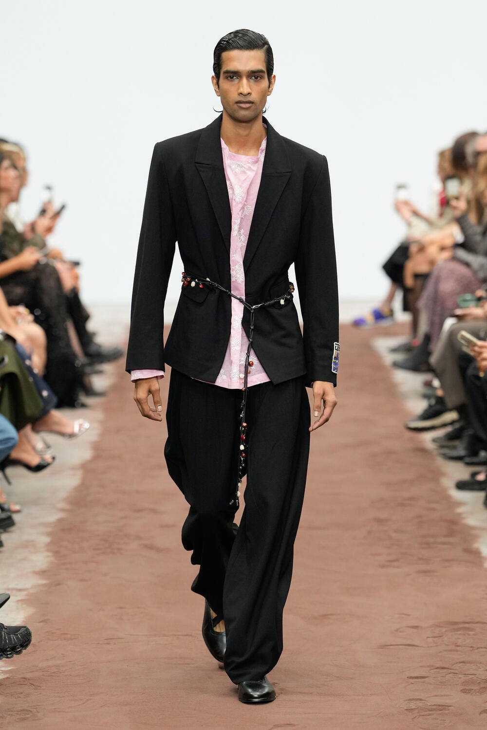 milan-dhruv-kapoor-ss-26-1-12