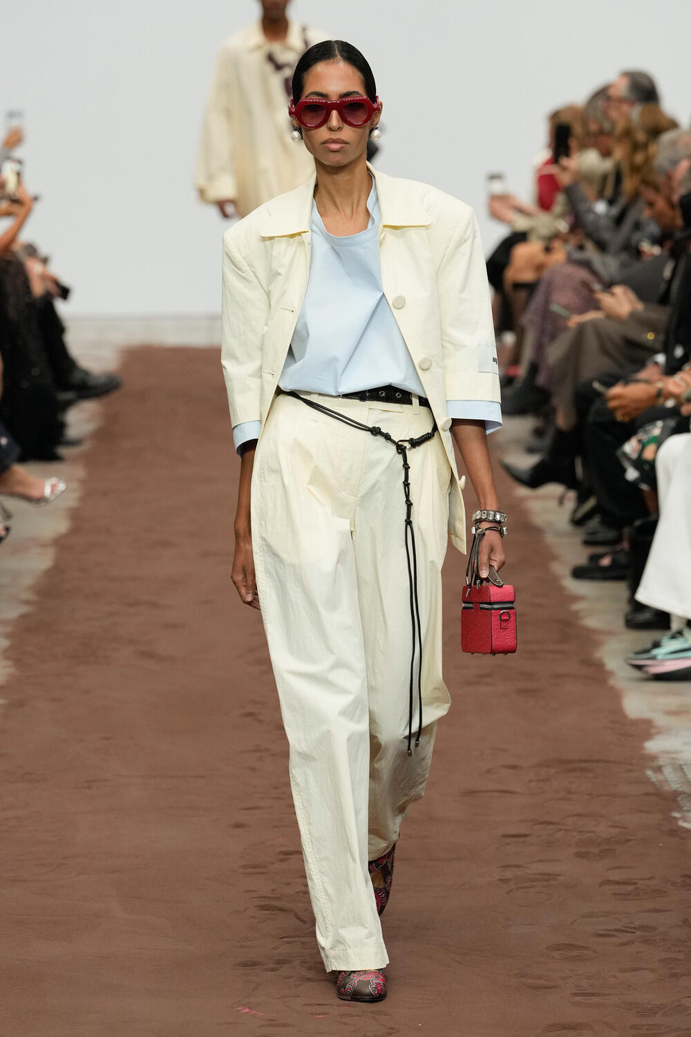 milan-dhruv-kapoor-ss-26-1-24