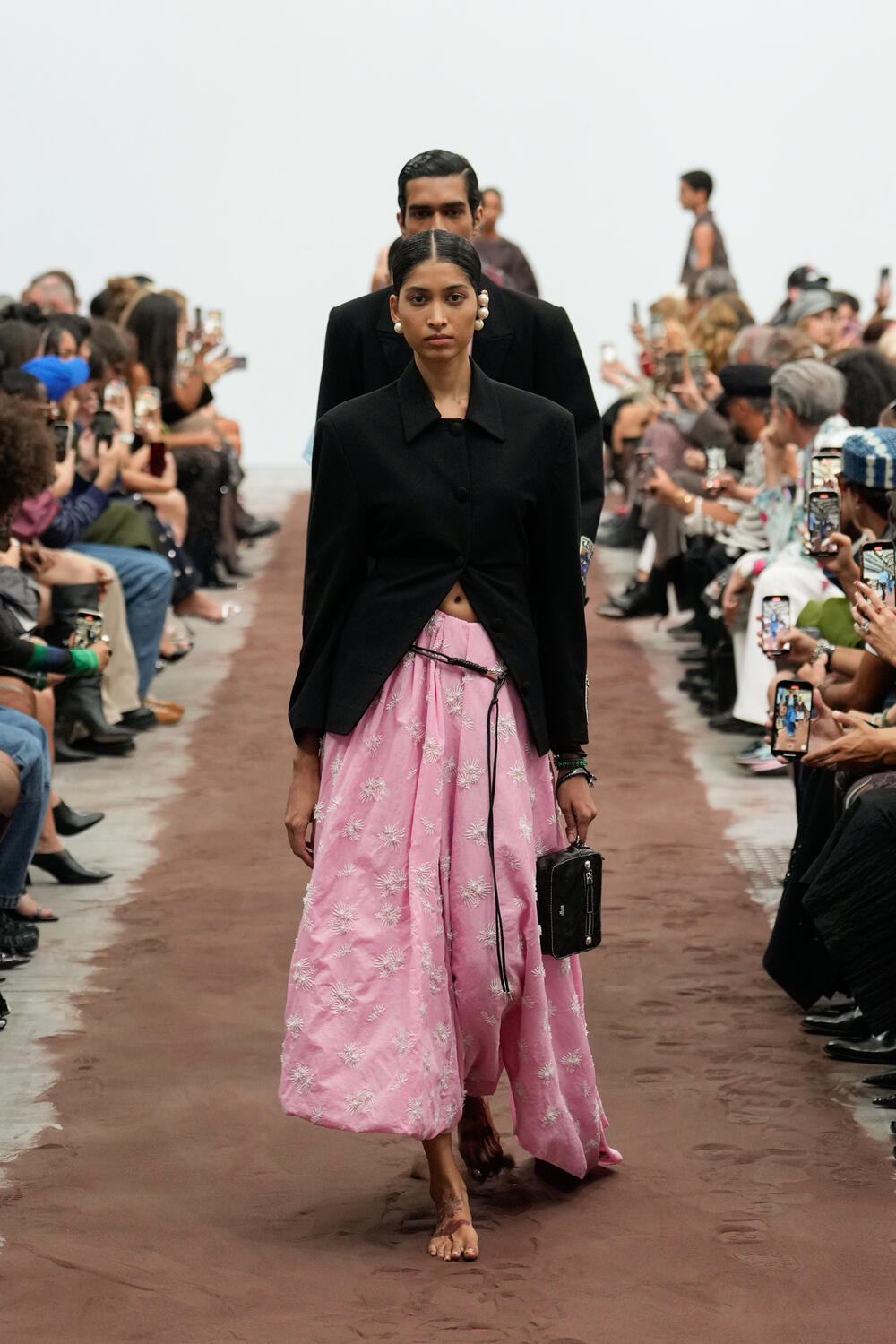 milan-dhruv-kapoor-ss-26-1-3
