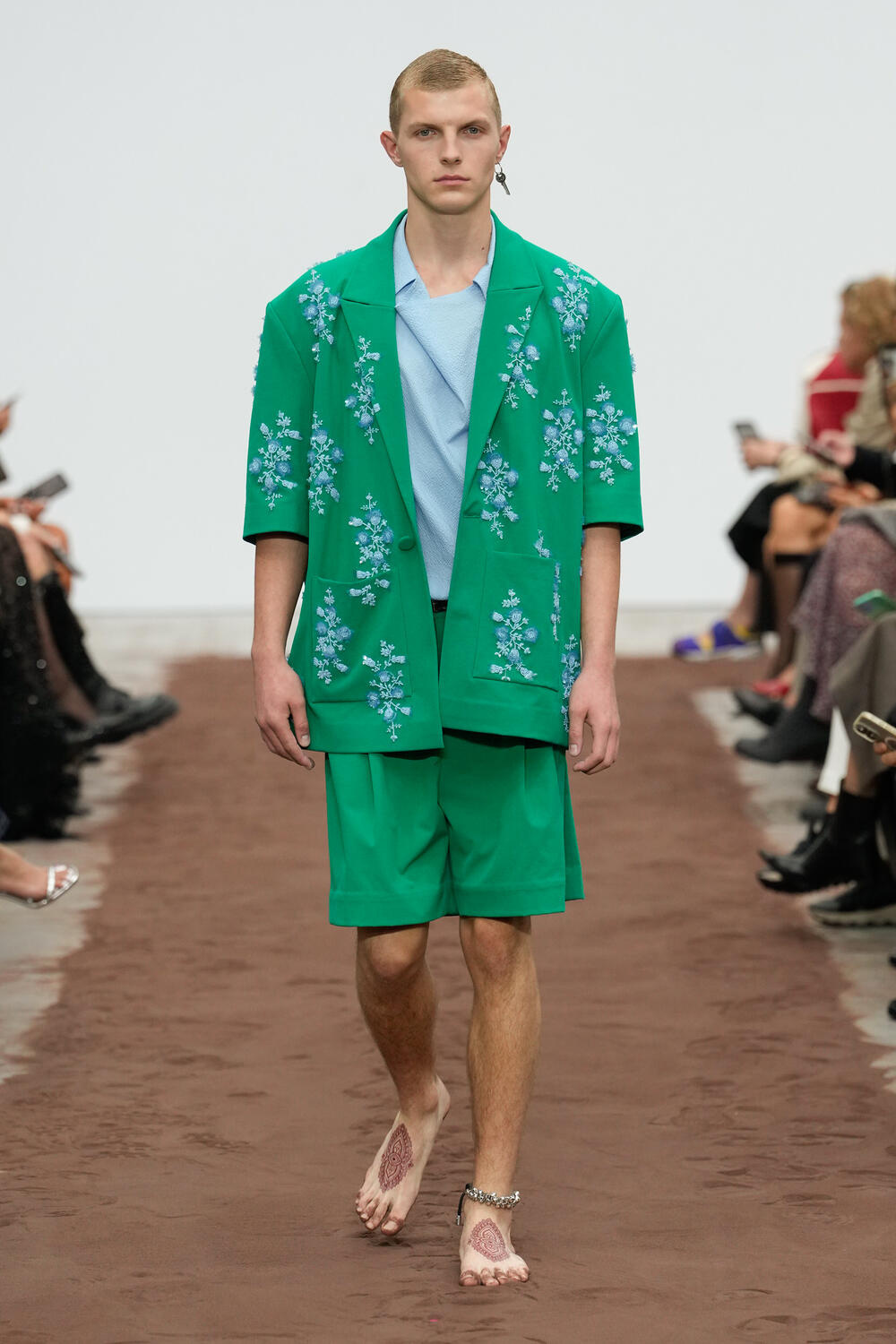 milan-dhruv-kapoor-ss-26-1-36