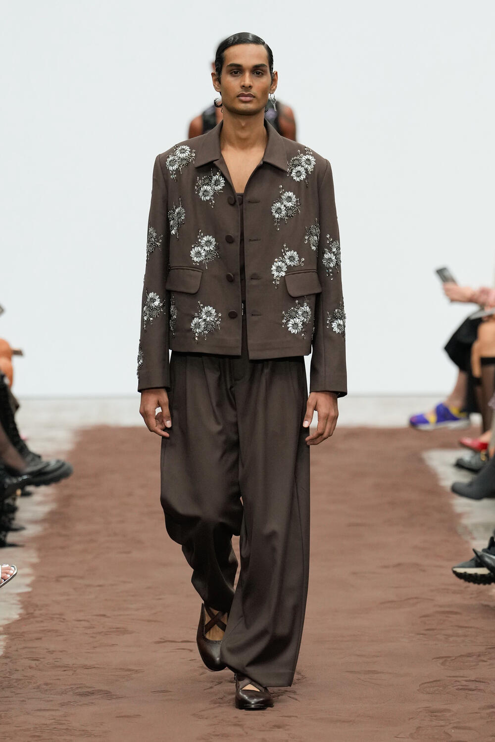 milan-dhruv-kapoor-ss-26-1-38
