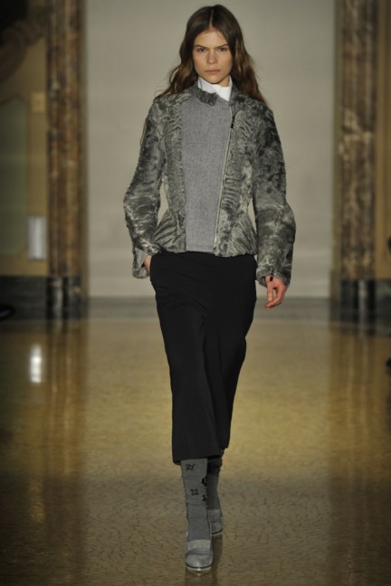 chicca-lualdi-beequeen-milan-fashion-week-autumn-winter-2014-00006