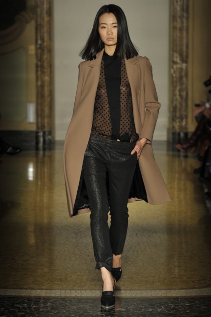 chicca-lualdi-beequeen-milan-fashion-week-autumn-winter-2014-00026