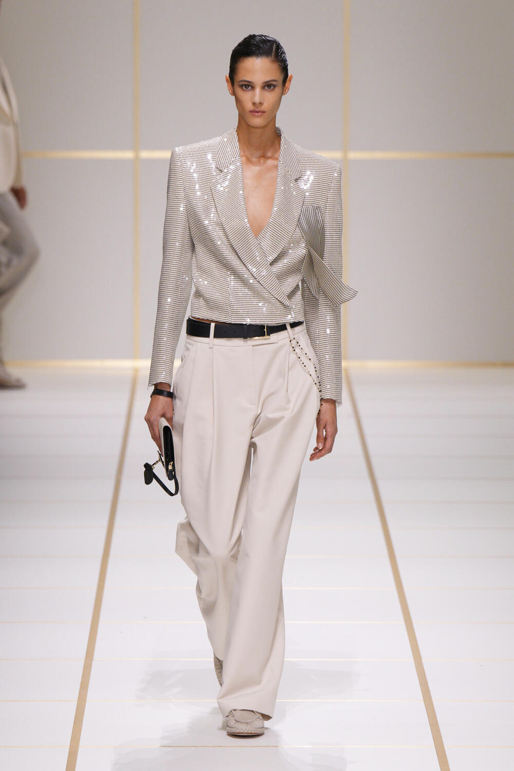 giorgio-armani-ss-27-10