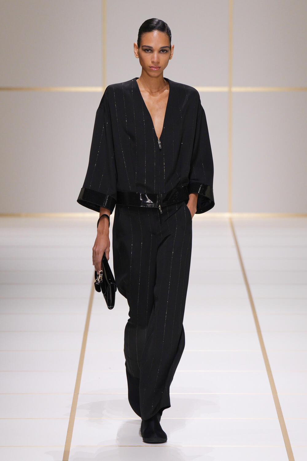 giorgio-armani-ss-27-37