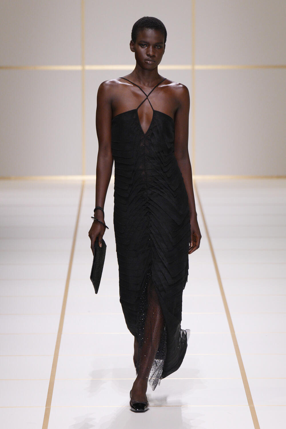 giorgio-armani-ss-27-41