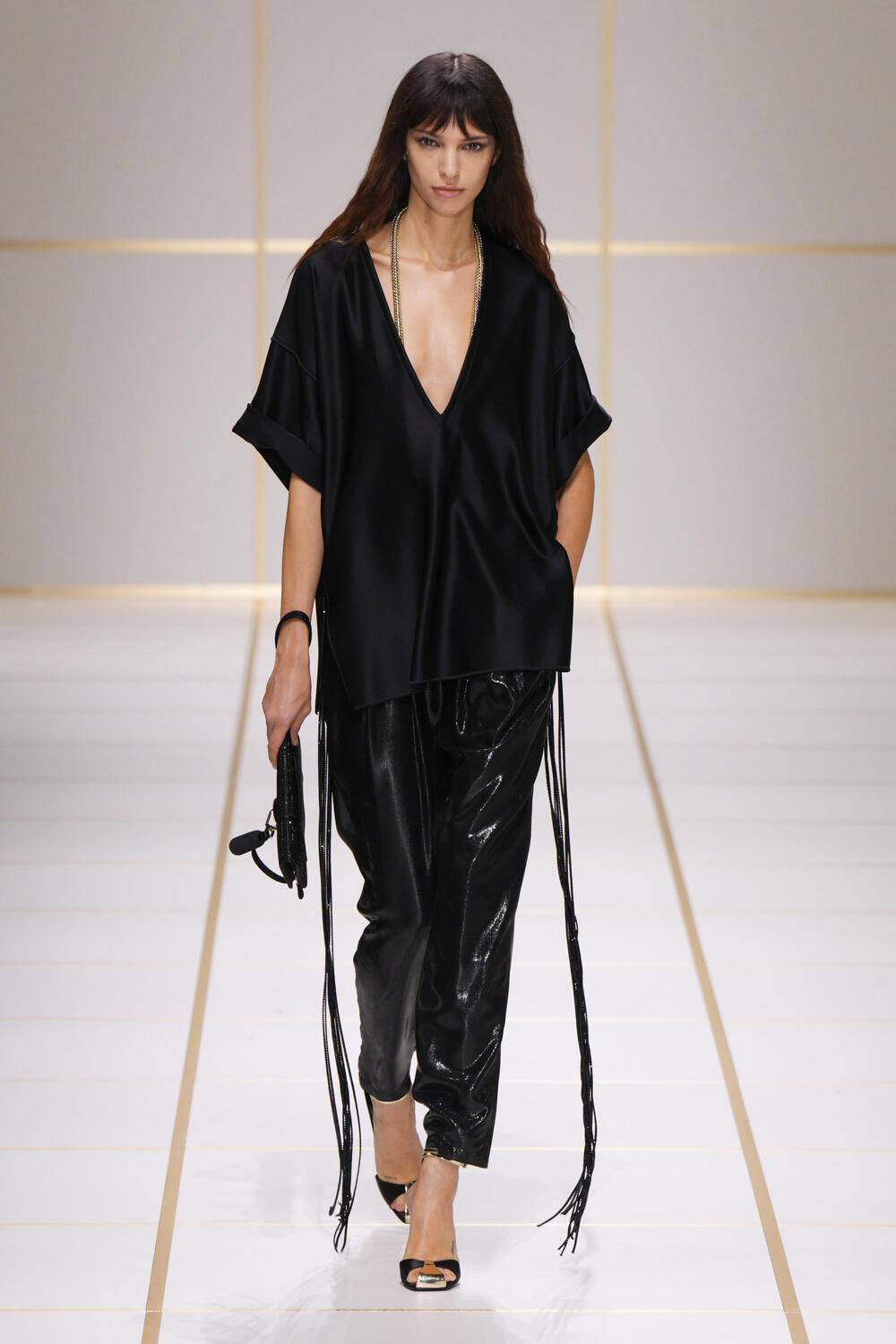 giorgio-armani-ss-27-47
