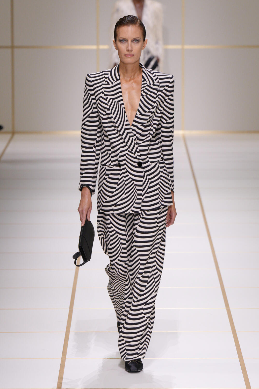 giorgio-armani-ss-27-7