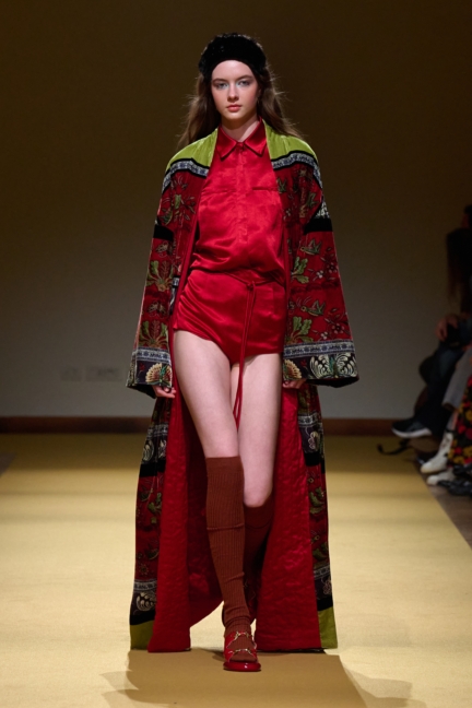 008_hui_fw26_runway_looks_2x3