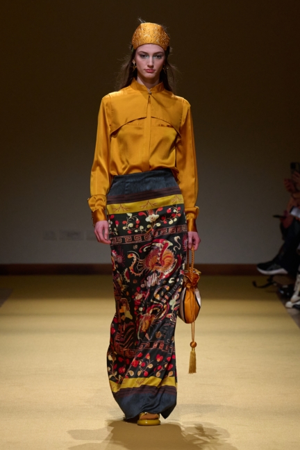 015_hui_fw26_runway_looks_2x3