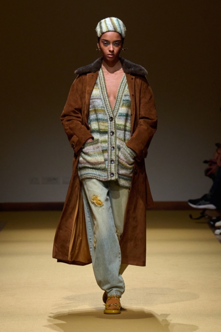 016_hui_fw26_runway_looks_2x3