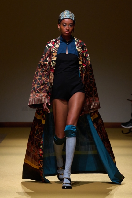 020_hui_fw26_runway_looks_2x3