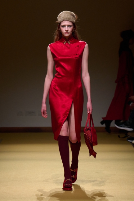 030_hui_fw26_runway_looks_2x3