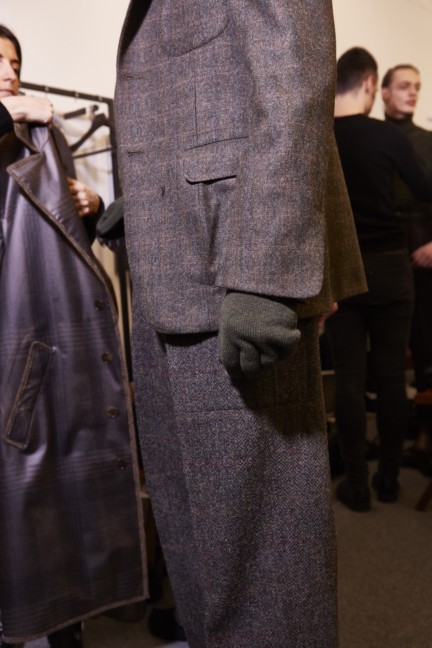 ermenegildo-zegna-milan-mens-autumn-winter-2015-backstage-19