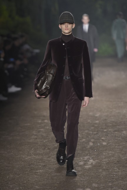 ermenegildo-zegna-milan-mens-autumn-winter-2015-runway-22