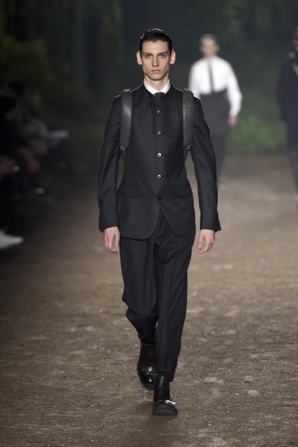 ermenegildo-zegna-milan-mens-autumn-winter-2015-runway-30