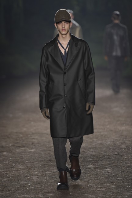 ermenegildo-zegna-milan-mens-autumn-winter-2015-runway-5