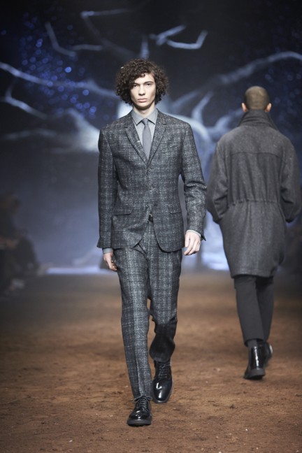 corneliani-milan-fashion-week-mens-autumn-winter-2015-21