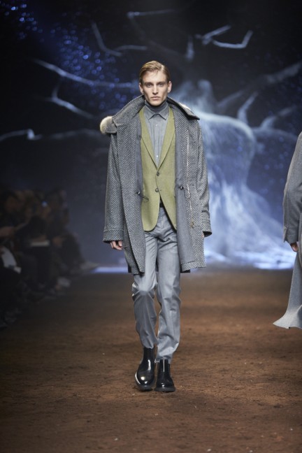 corneliani-milan-fashion-week-mens-autumn-winter-2015-27