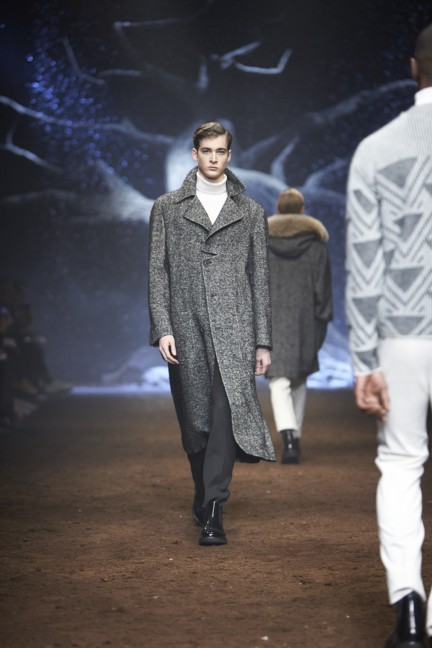 corneliani-milan-fashion-week-mens-autumn-winter-2015-41