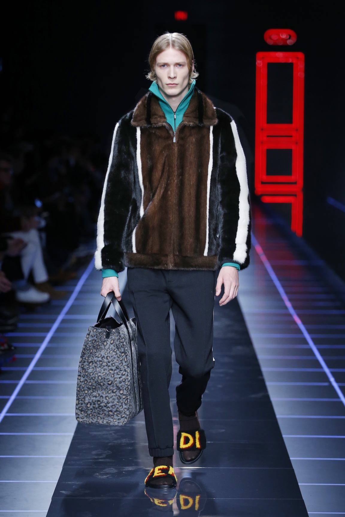 fendi-men-fw16-17-look-03