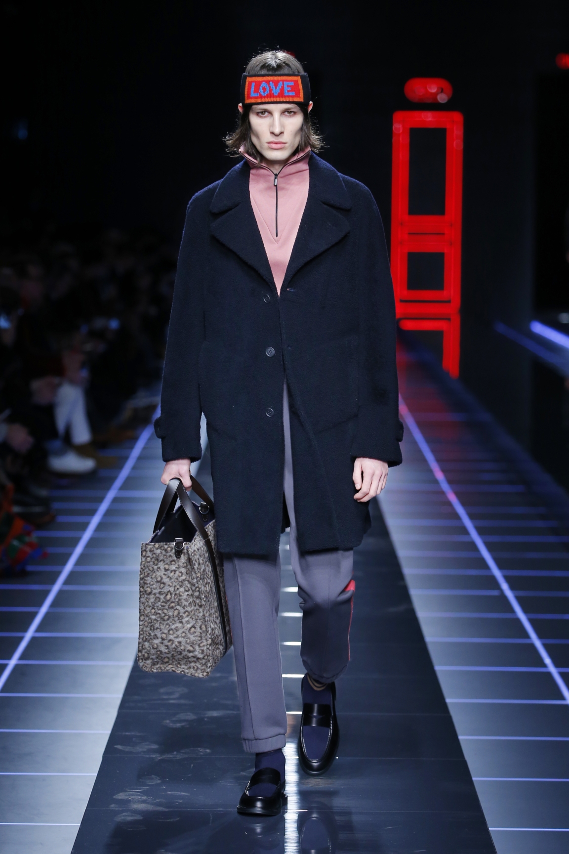 fendi-men-fw16-17-look-07